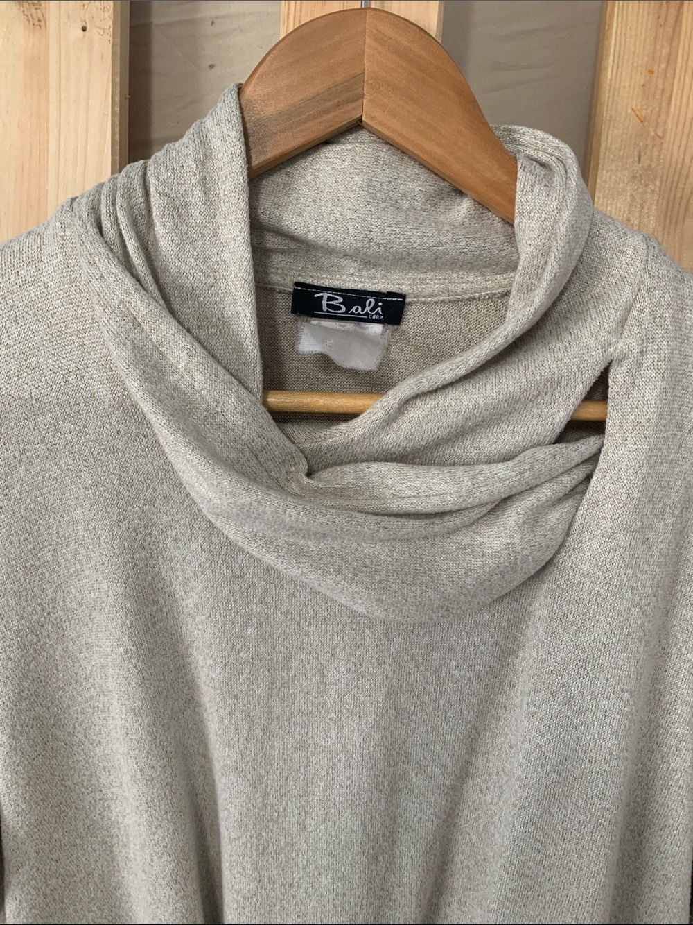 Bali Cream Knit Pullover with Branded Neck Label - Picture 6 of 8